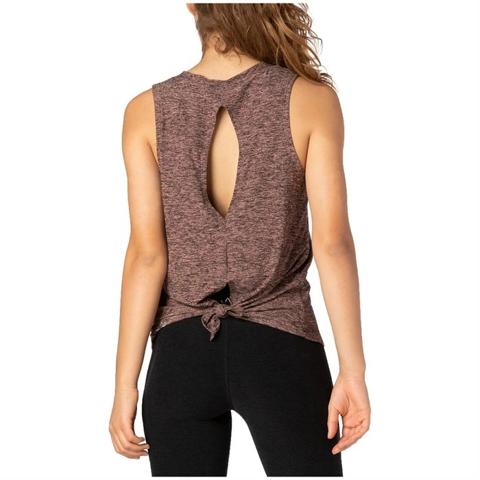 Brand new π Beyond Yoga All About It Split Back Tank Top - π© Women's π€© 4 Brand new π Beyond Yoga All About It Split Back Tank Top - π© Women's π€© - Image 4